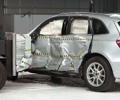 2013 Audi Q5 IIHS Side Impact Crash Test Picture